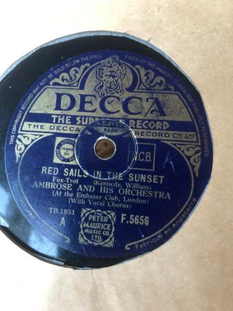Ambrose & His Orchestra - Red Sails In The Sunset / Leave Me With A Love Song