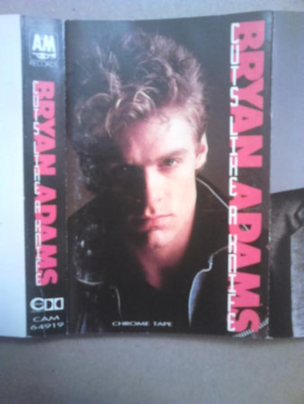 Bryan Adams - Cuts Like A Knife