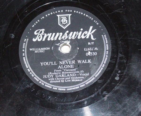 Judy Garland - You'll Never Walk Alone / Smilin' Through